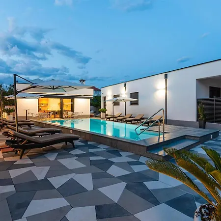 Amazing In With House Sea View Διαμέρισμα *