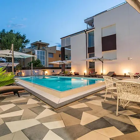 Amazing In With House Sea View Διαμέρισμα